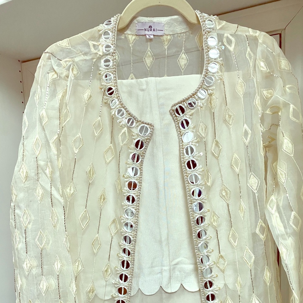 Kameez shalwar size m/l